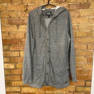 Size XL roots zip up